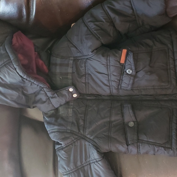 Boys coat - Picture 2 of 3